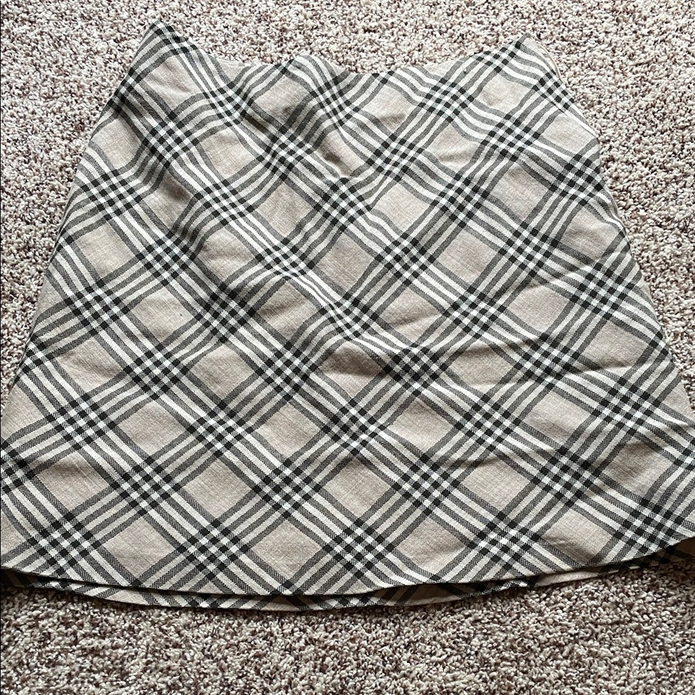 Preview Collection Black and Cream A-Line Skirt